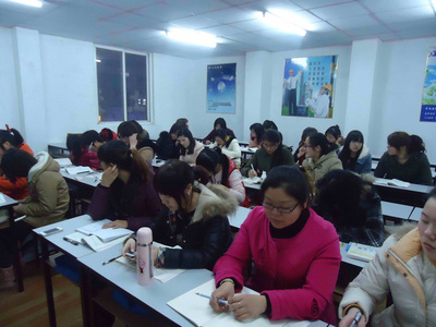 上海上元教育與您同行 專業會計培訓與教育咨詢